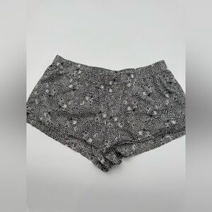 Victoria’s Secret Comfy Lounge Black & White Animal Print Sleep Shorts EUC Sz Lg